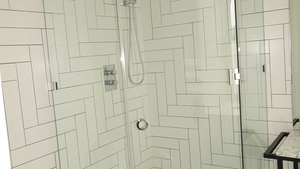 Photo of Bathroom in Little Portugal