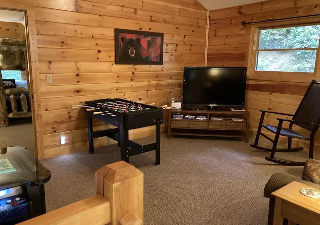 Photo of Bedroom in Cataloochee Ranch
