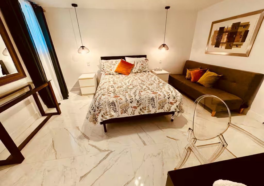 Photo of Bedroom in Pont-Viau
