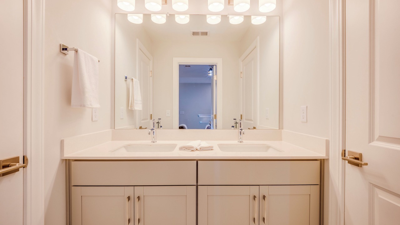 Photo of Bathroom in Greenwood