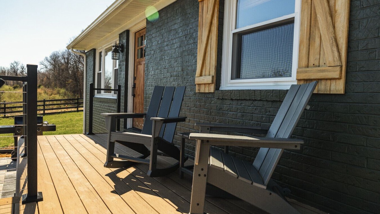 Photo of Outdoor in Raphine