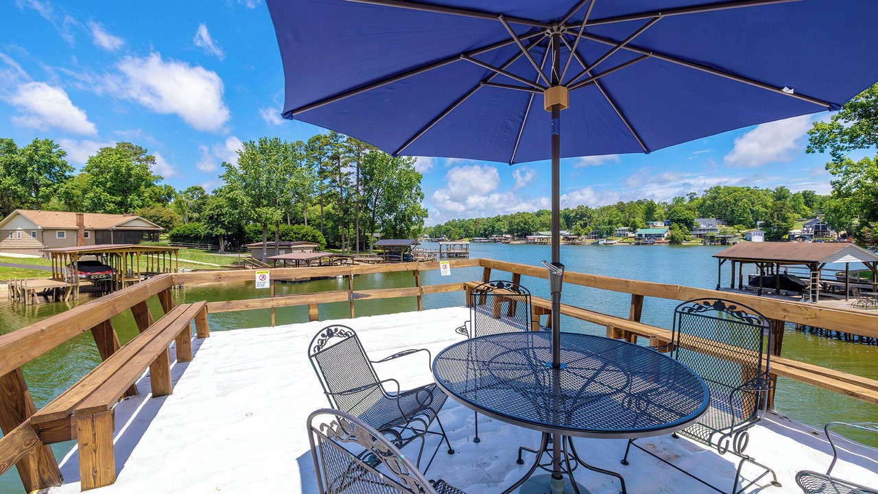 Photo of Outdoor in New London
