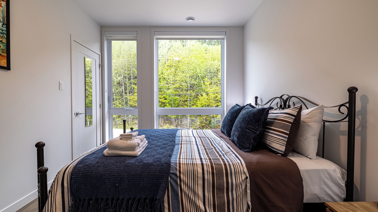 Photo of Bedroom in Petite-Riviere-Saint-Francois