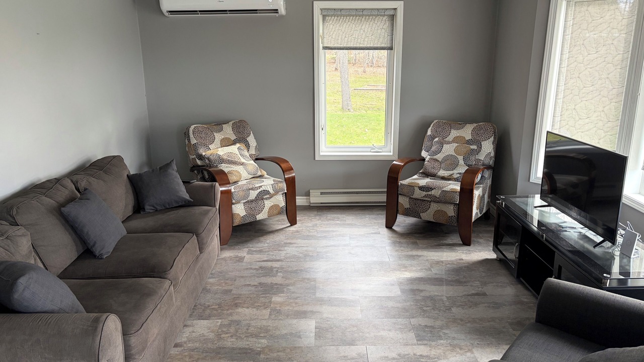 Photo of Livingroom in Sables-Spanish Rivers