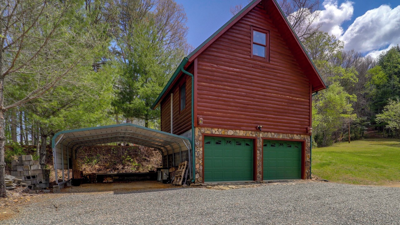 Photo of Outdoor in Butler