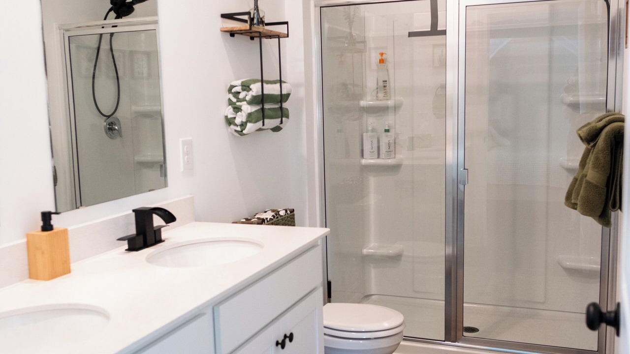 Photo of Bathroom in Summerton