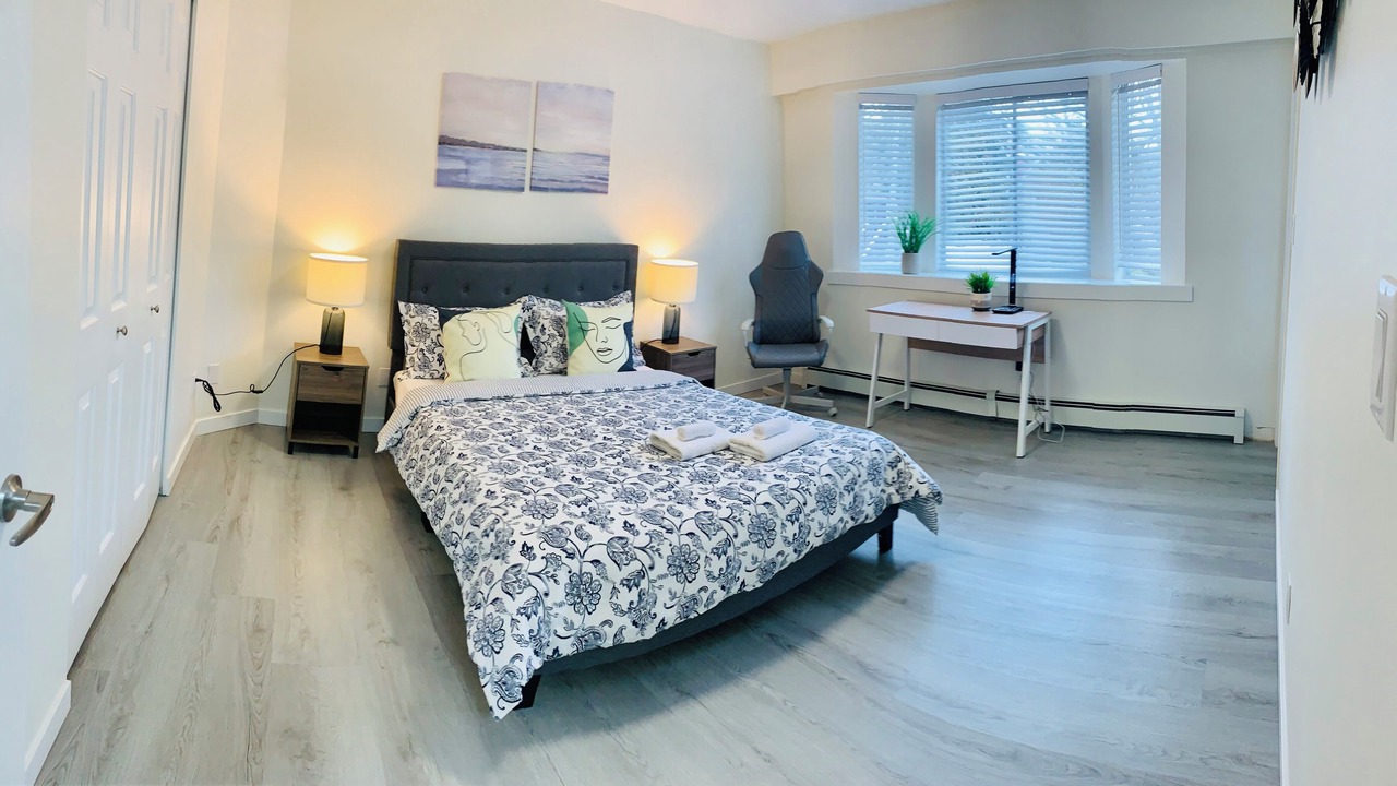 Photo of Bedroom in Riley Park