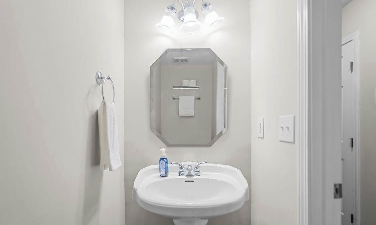 Photo of Bathroom in Huntersville
