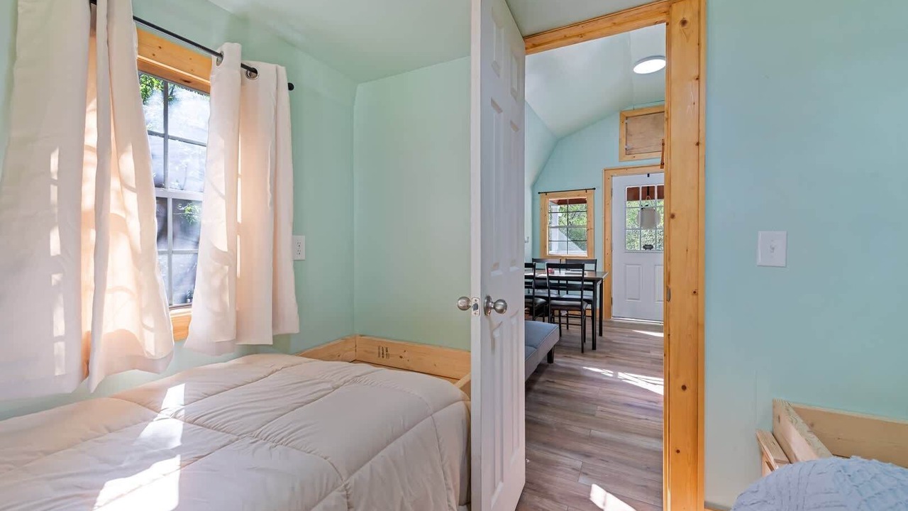 Photo of Bedroom in Cullowhee