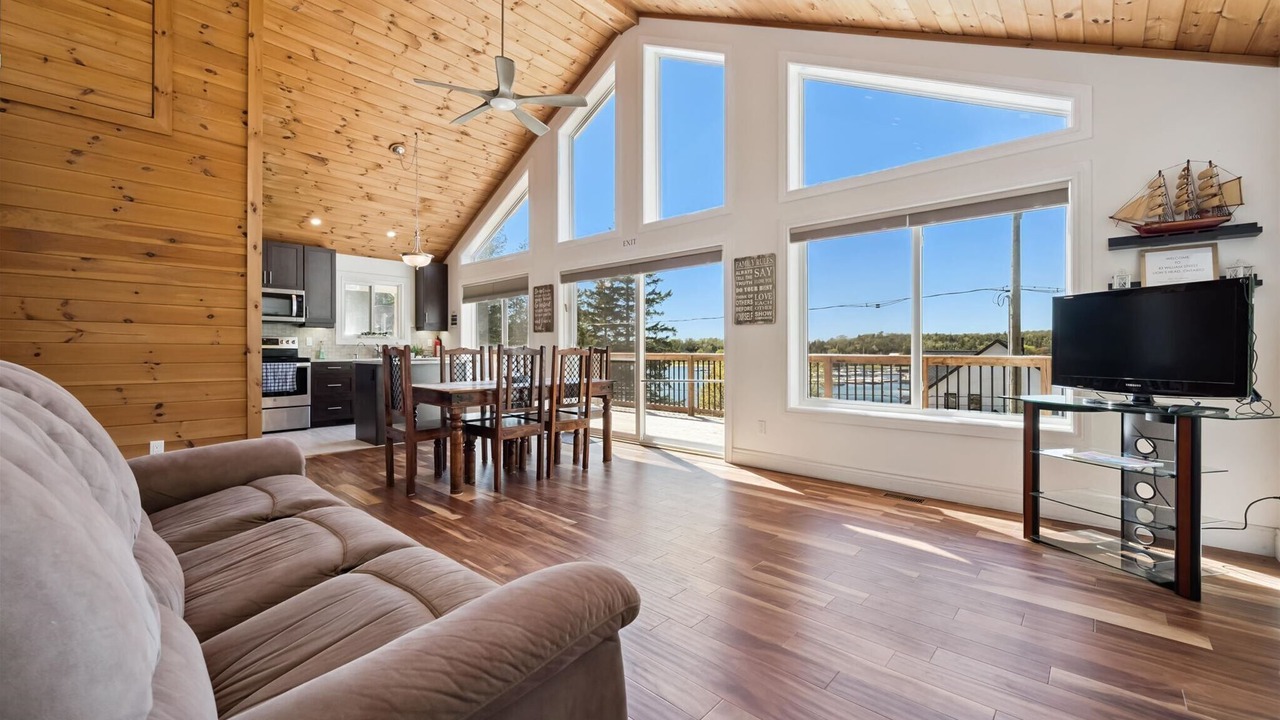 Photo of Bedroom in Lion's Head