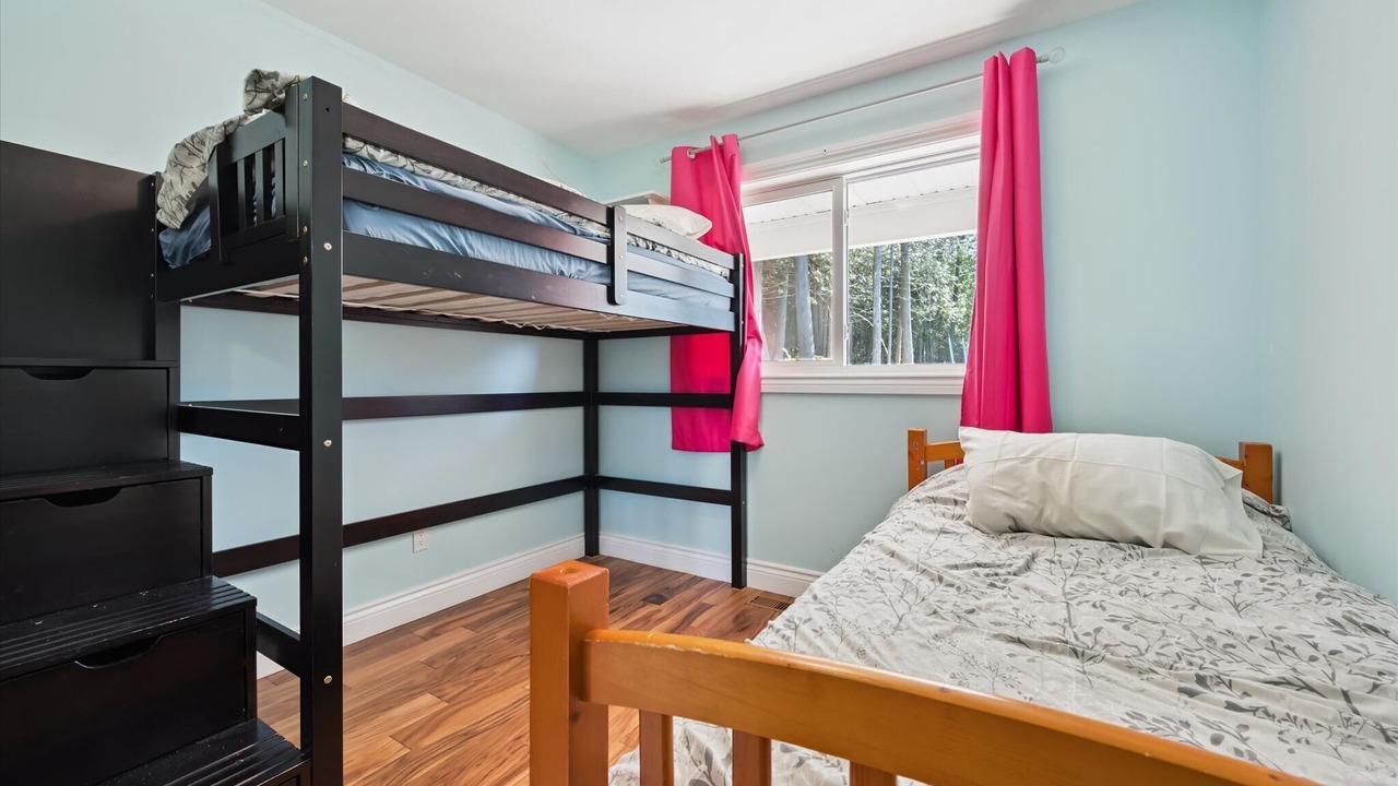 Photo of Bedroom in Lion's Head