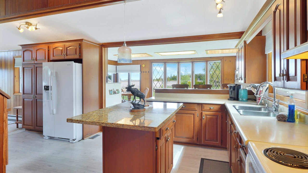 Photo of Kitchen in South Bruce Peninsula