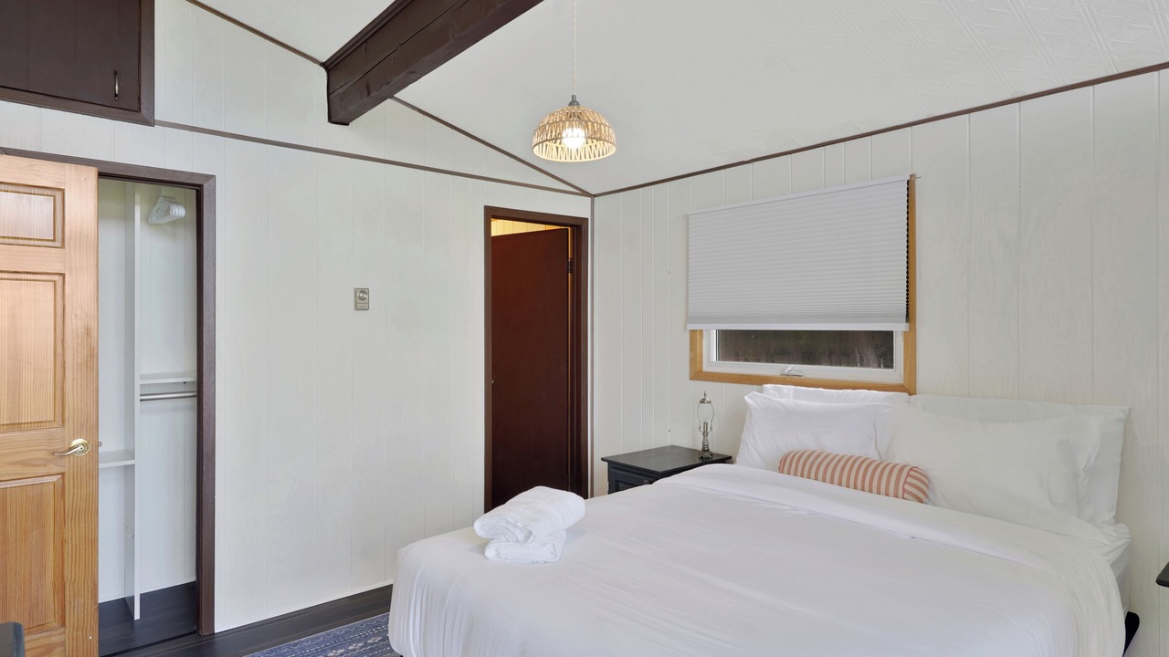 Photo of Bedroom in South Bruce Peninsula
