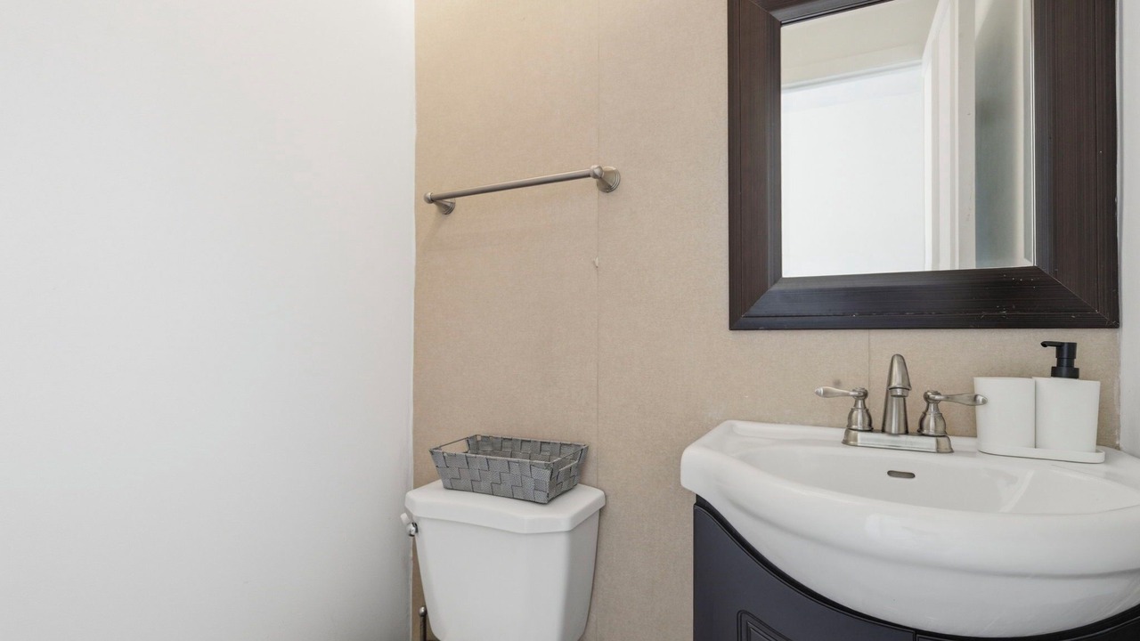 Photo of Bathroom in Brossard