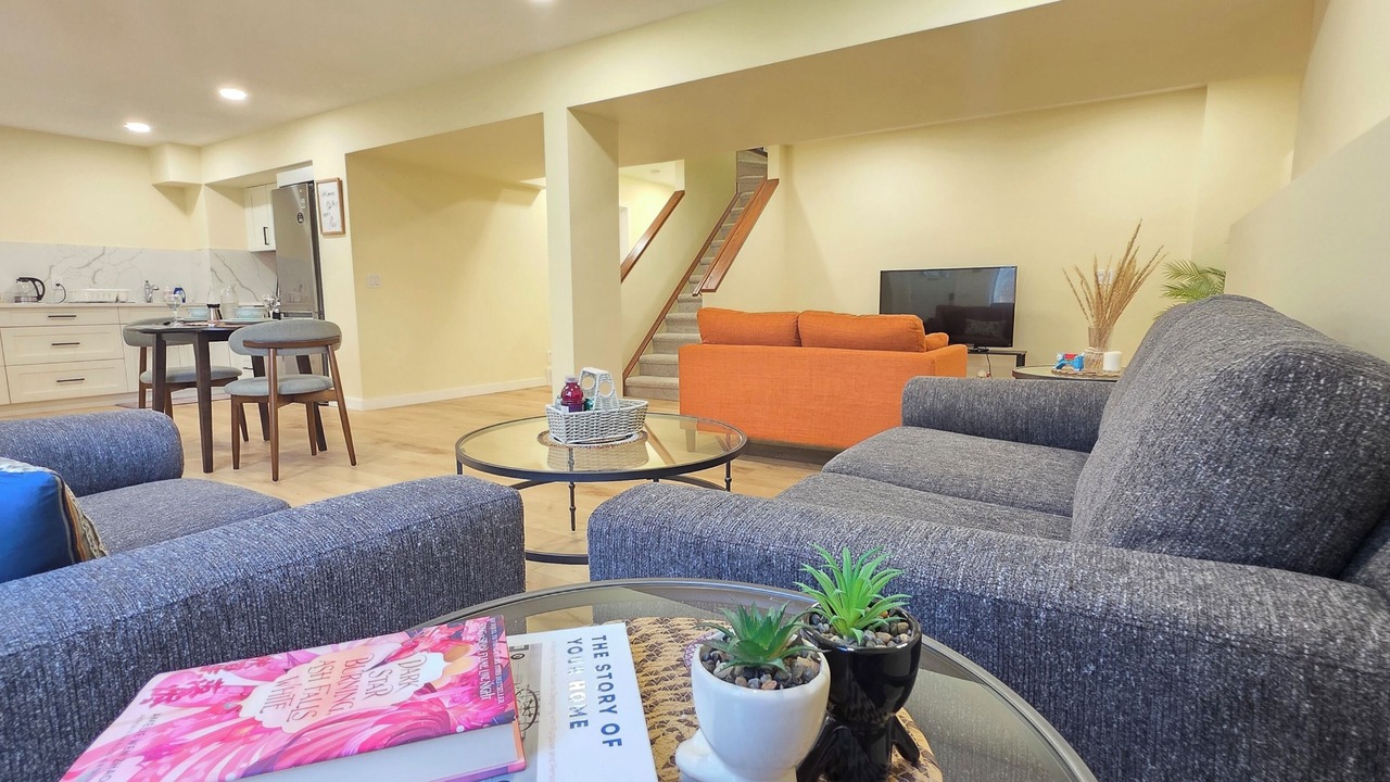 Photo of Livingroom in Valley Ridge