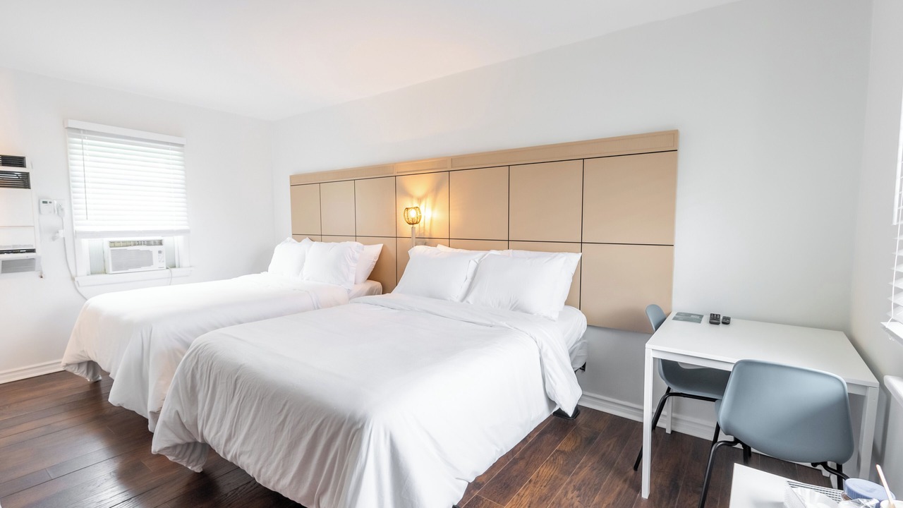 Photo of Bedroom in Lambton Shores