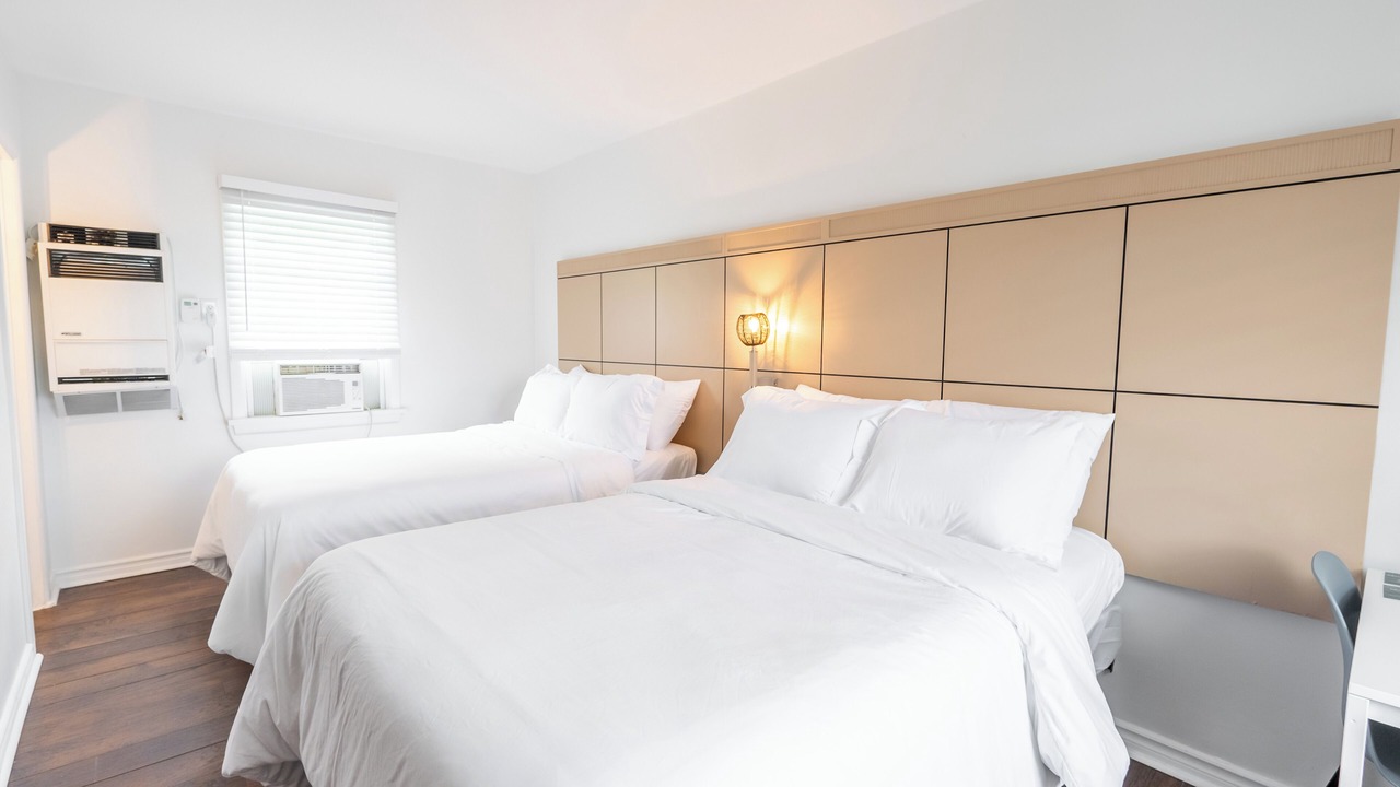 Photo of Bedroom in Lambton Shores