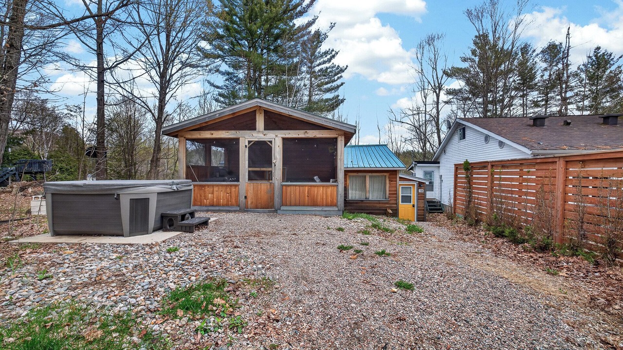 Photo of Outdoor in Val-des-Monts