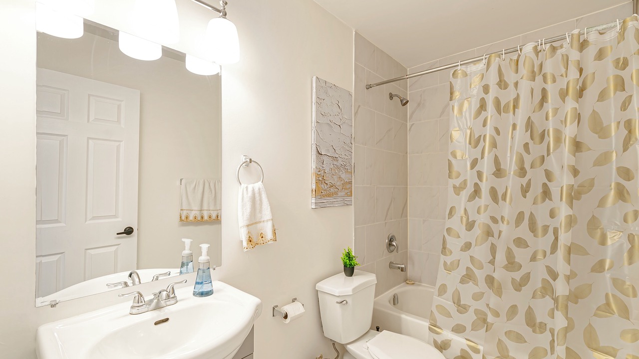 Photo of Bathroom in Barrie