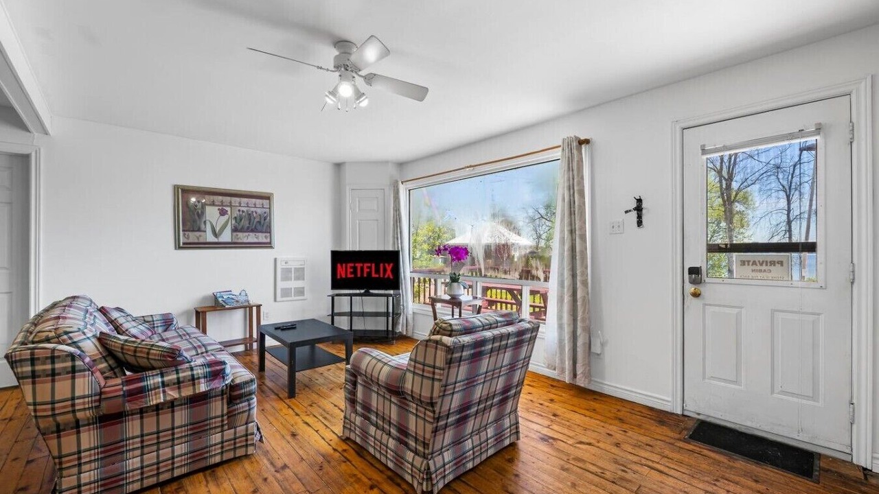 Photo of Livingroom in Otonabee-South Monaghan