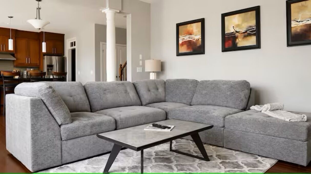 Photo of Livingroom in Welland