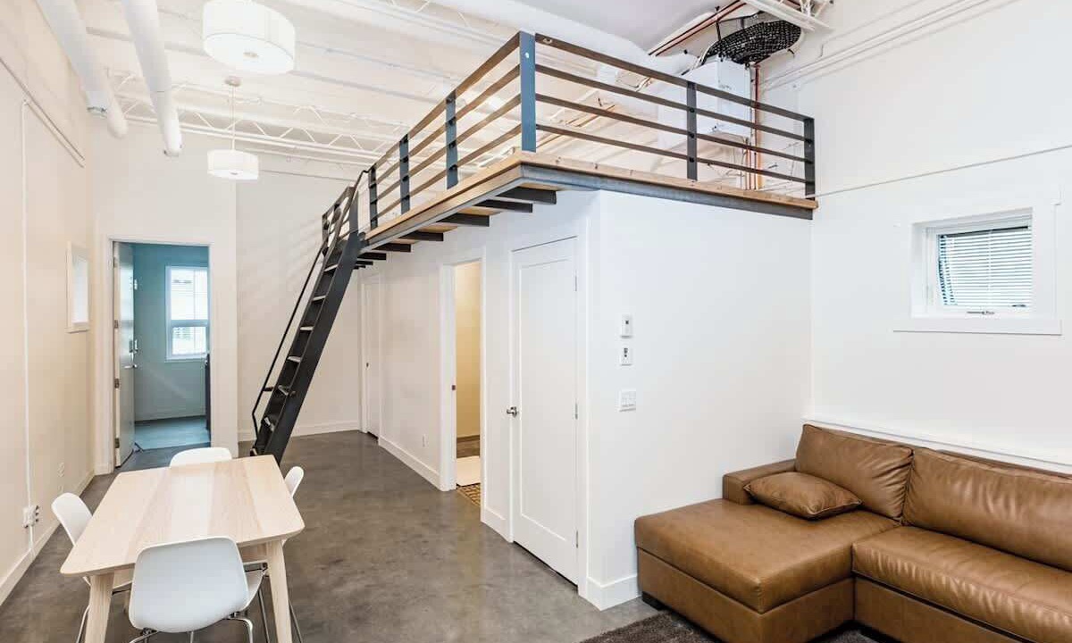 Photo of Livingroom in Bridgeland