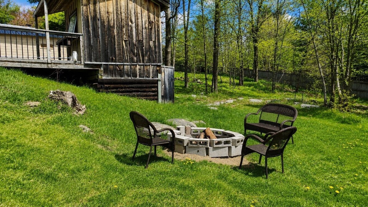 Photo of Patio Balcony in Bradford West Gwillimbury