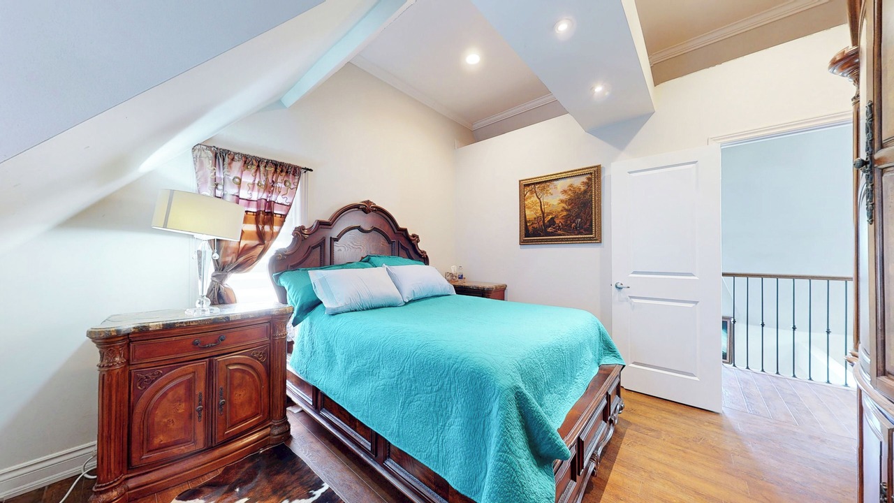 Photo of Bedroom in Bradford West Gwillimbury
