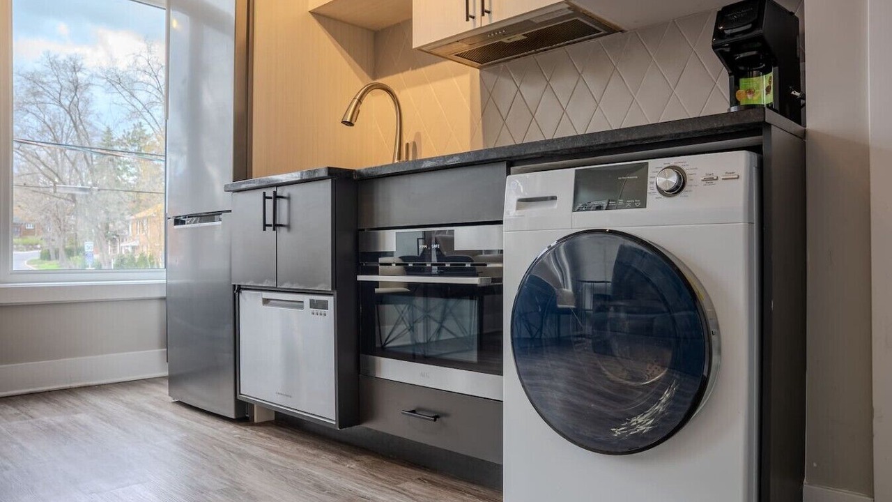 Photo of Kitchen in Vanier North