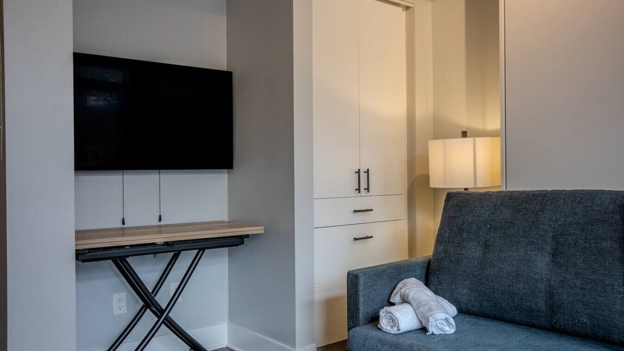 Photo of Livingroom in Vanier North