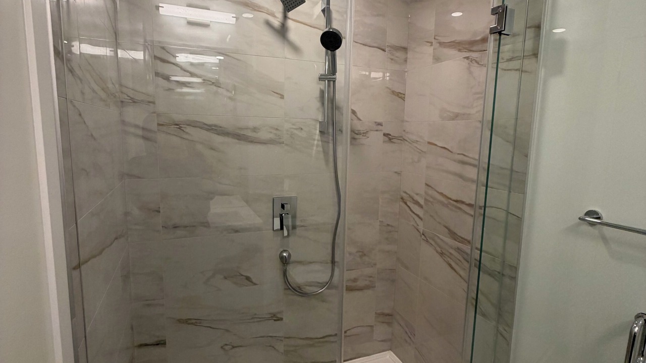 Photo of Bathroom in Wynford-Concorde