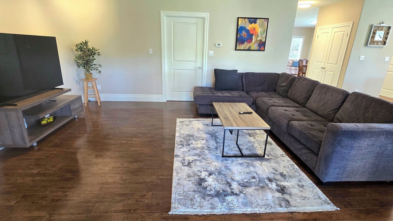 Photo of Livingroom in Doon South