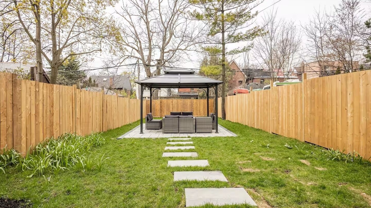 Photo of Outdoor in Parkdale