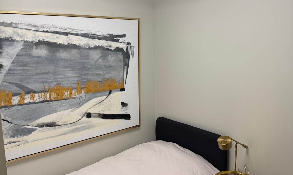 Photo of Bedroom in Gastown