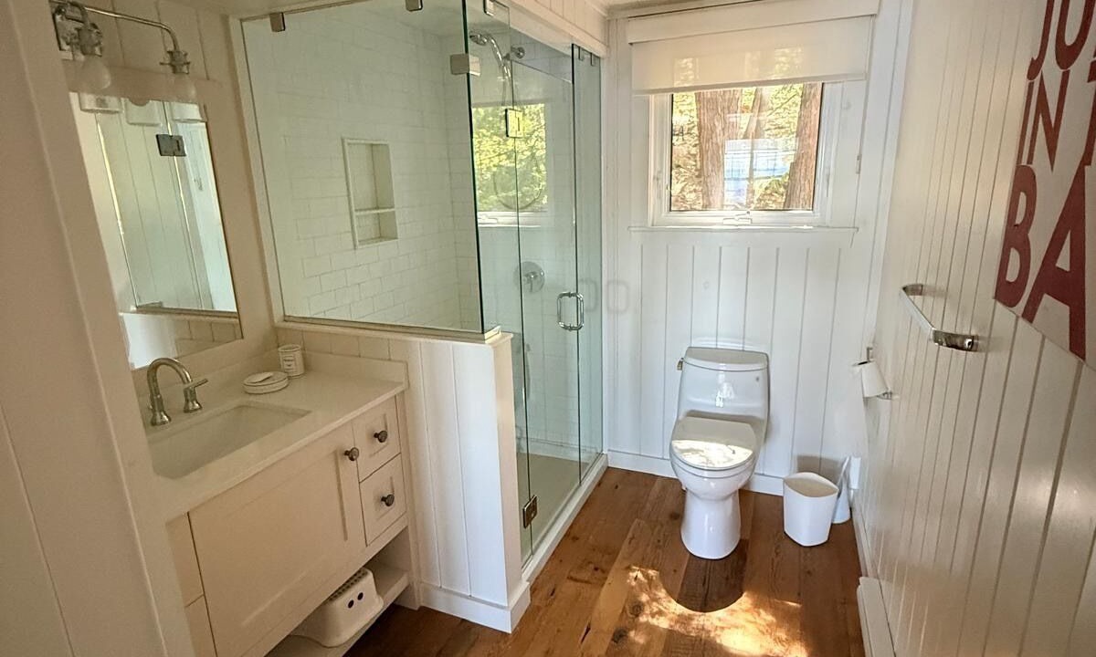Photo of Bathroom in The Archipelago
