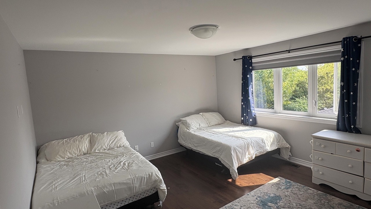 Photo of Bedroom in Rosedale