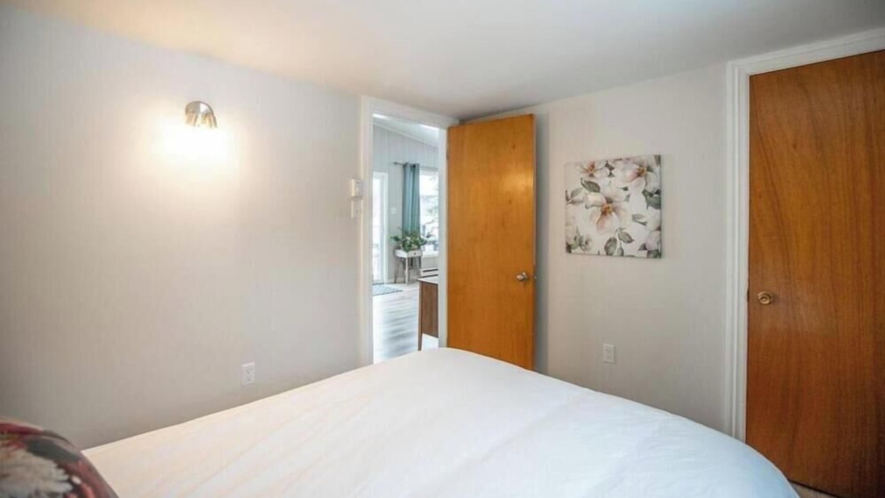Photo of Bedroom in East Hants