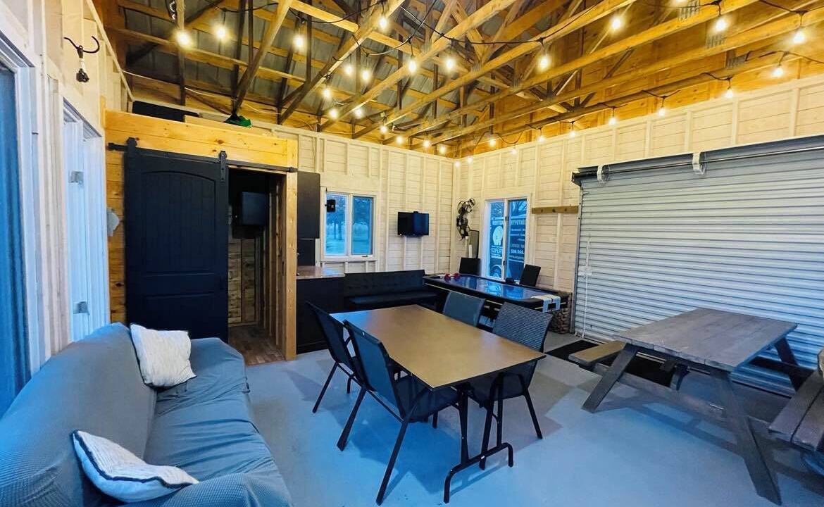 Photo of Livingroom in Sainte-Anne-de-Kent