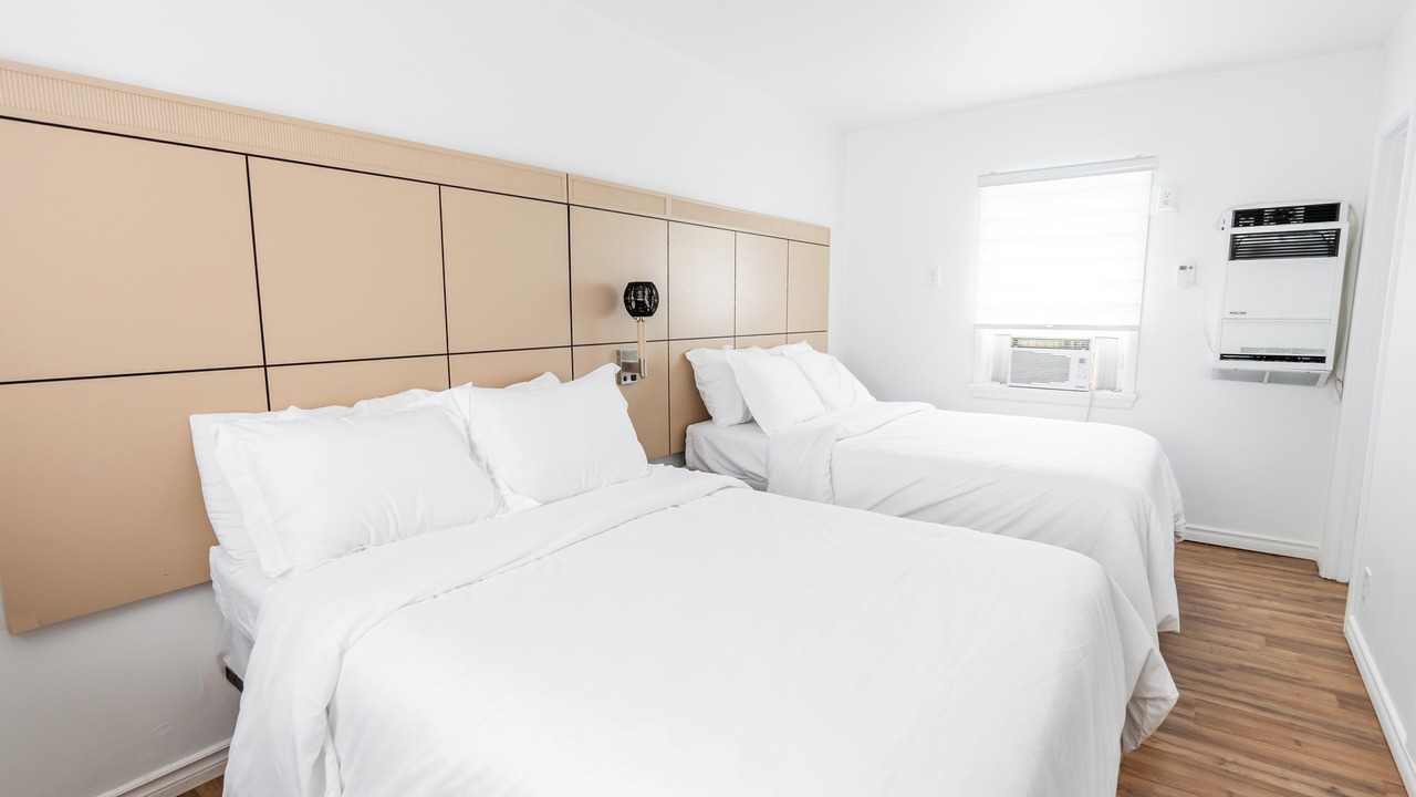 Photo of Bedroom in Lambton Shores