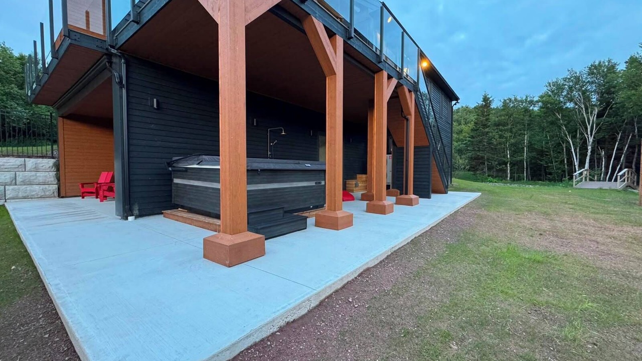Photo of Patio Balcony in Inverness County