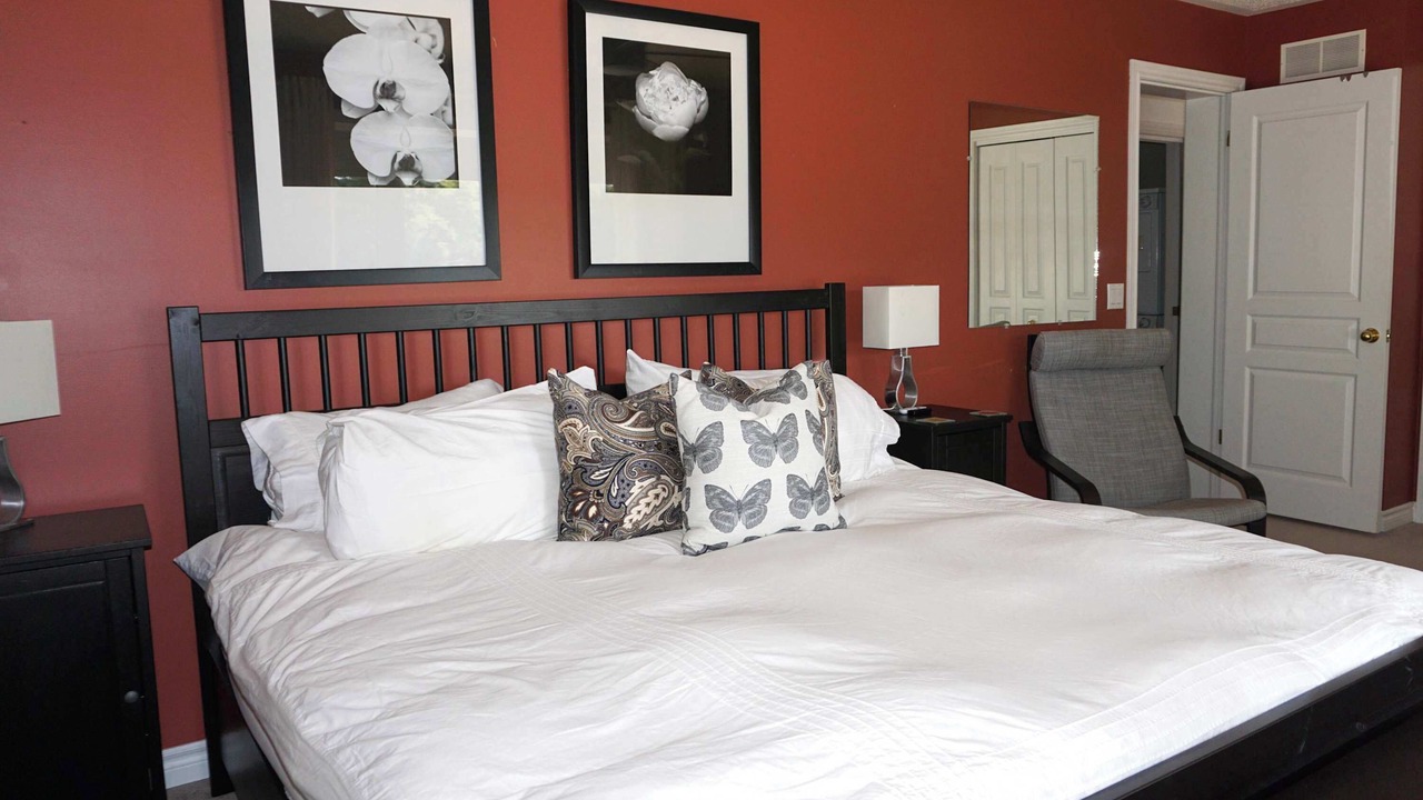 Photo of Bedroom in MacTier