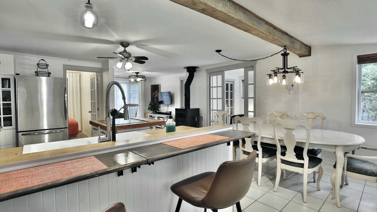 Photo of Kitchen in Henryville