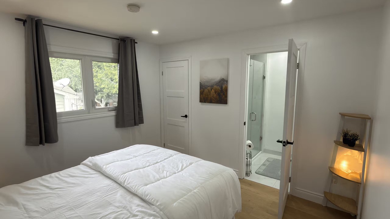 Photo of Bedroom in Bobcaygeon