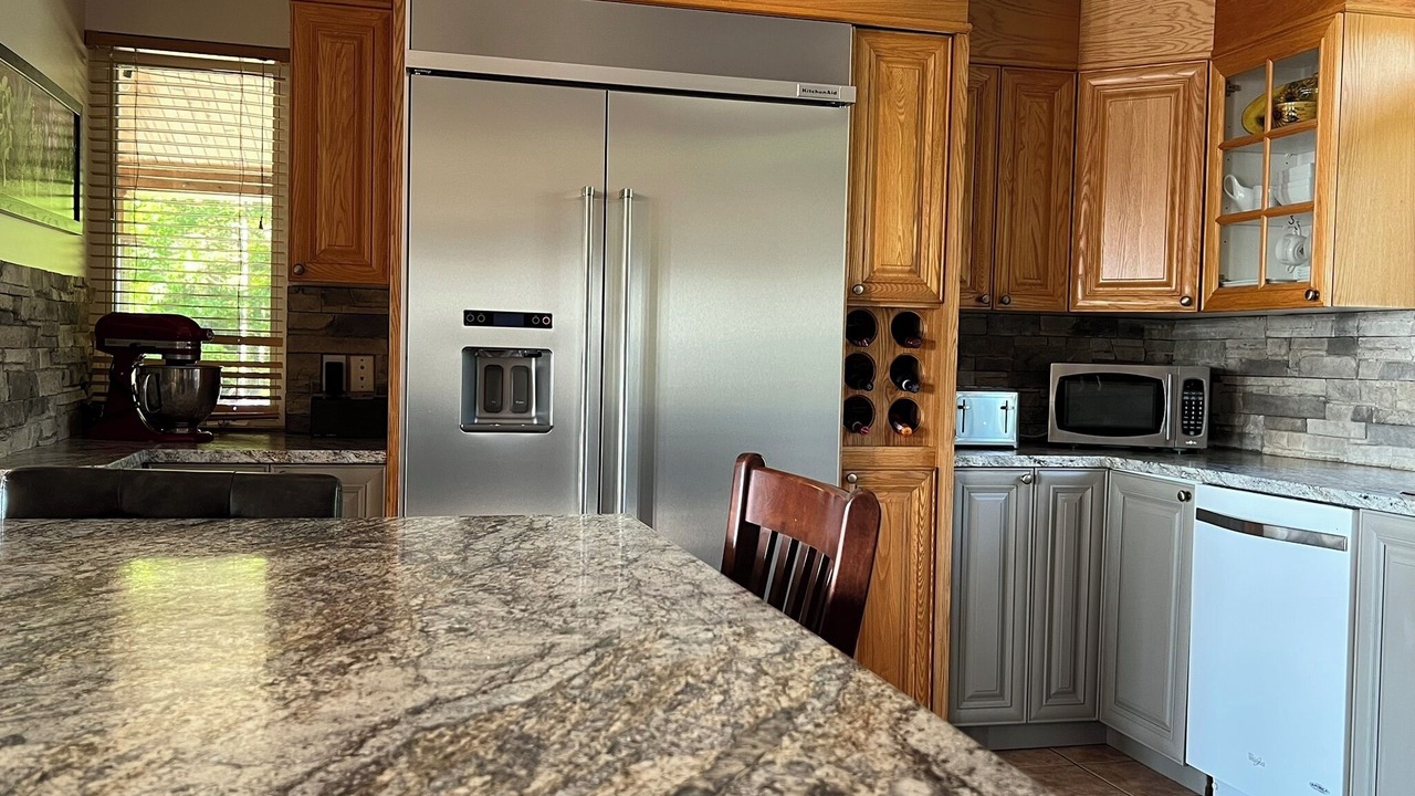 Photo of Kitchen in Saint-Aime-du-Lac-des-Iles