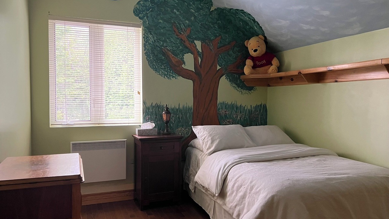 Photo of Bedroom in Saint-Aime-du-Lac-des-Iles