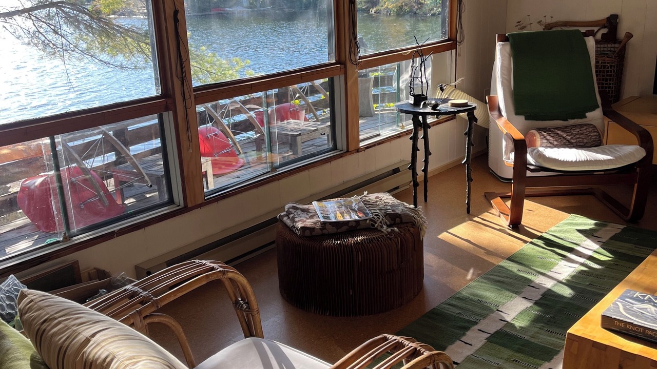 Photo of Livingroom in Georgian Bay