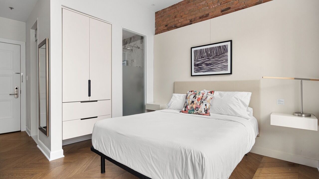 Photo of Bedroom in Old Montreal