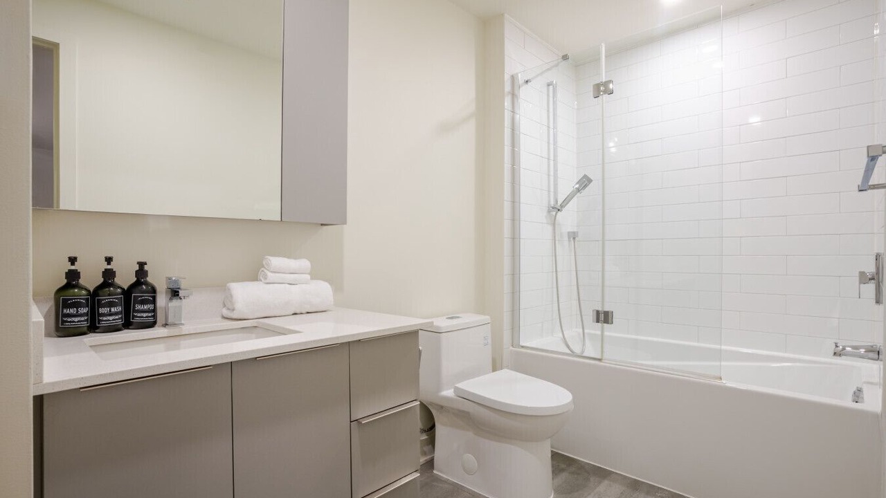Photo of Bathroom in Cite Multimedia