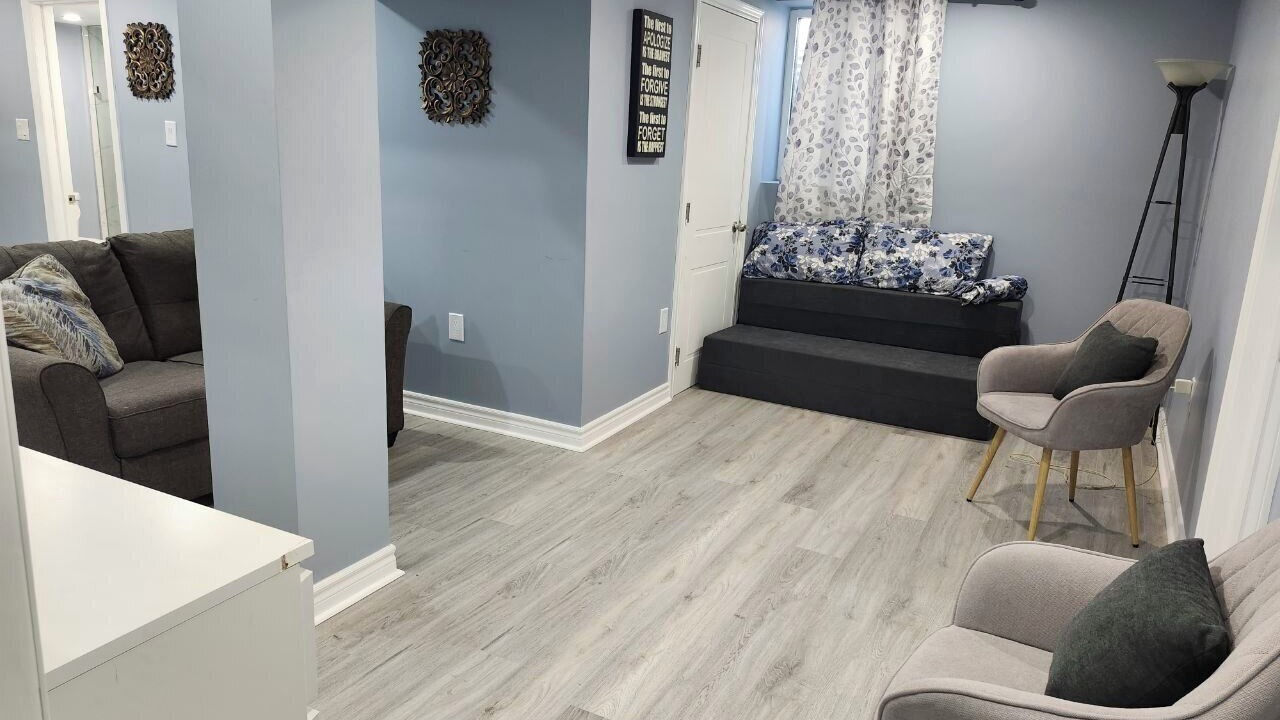 Photo of Livingroom in Durham Region