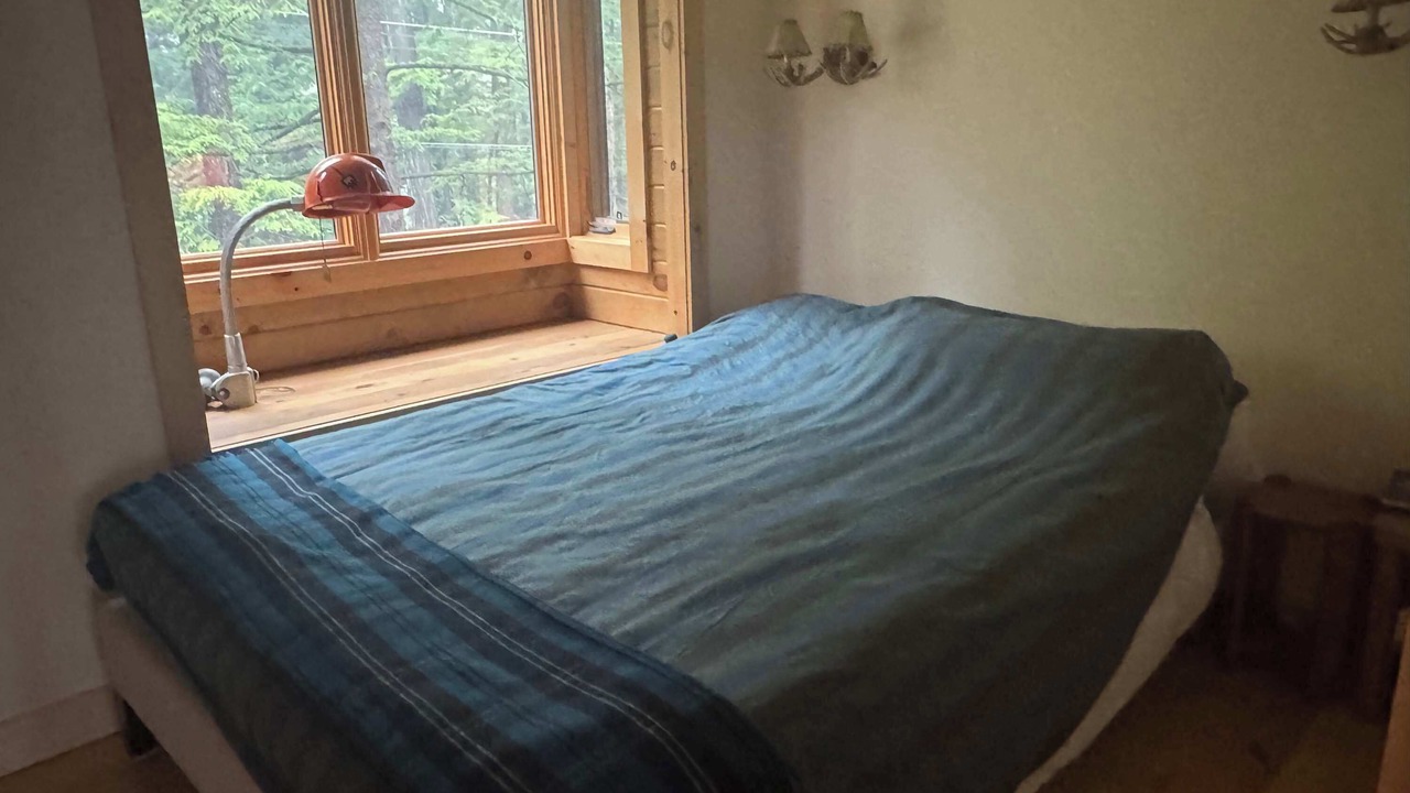 Photo of Bedroom in Georgian Bay